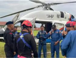 Tembus Desa Terisolasi di Cianjur, Polri Gunakan Helikopter dan Drone