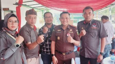 Ngobras Sareng Abah Syaifull Kajari Karawang  Diapresiasi Baik Ketua IWO Indonesia DPD Karawang