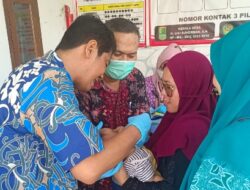 Kepala Desa Kalangsurya Monitoring Pelaksanaan Vaksinasi Polio