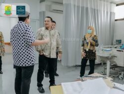 Sekda Karawang Keliling Ruang-Ruang RSUD Didampingi Plt Dirut RSUD, Transformasi & Bebenah Terus Dilakukan.