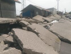 Kondisi Jalan Yang Belum Di Realisasikan Di Keluhkan Warga Pantai Pisangan, Bupati Ga Ada Realiasi Hanya Janji Saja