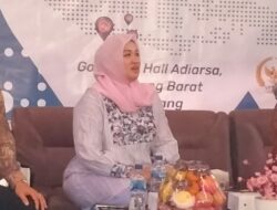 Anggota DPR RI Komisi IX Bersama BKKBN Karawang Gelar Sosialisasi KIE Program Pencegahan Penurunan Stunting