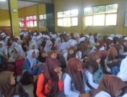 Peringatan Maulid Nabi Muhammad SAW  SMKN 1 Karawang Berlangsung Khidmat