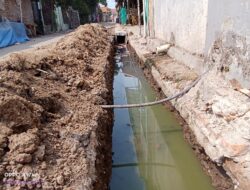 Proyek Pekerjaan Saluran Pemasangan Uditch Di Warung Bambu Diduga Kurang Maksimal