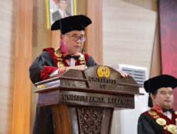 Universitas Singaperbangsa Selenggarakan Wisuda Tahun 2023/2024 Kepada 1.233 Mahasiswa