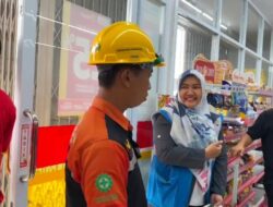 Dukung Usaha Retail, PLN UP3 Karawang Gerak Cepat Realisasikan Pasang Baru Mini Market Alfamart